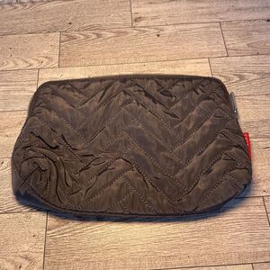 Skip Hop Coated Canvas Clutch style purse‎ Makeup Bag Travel Pouch Purple Zipper